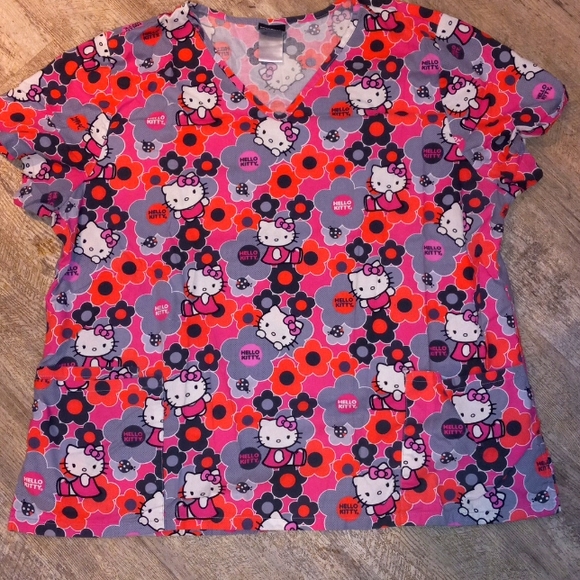 Hello Kitty flower theme print scrub top - Picture 1 of 6